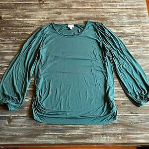 Emerald green rouched maternity top